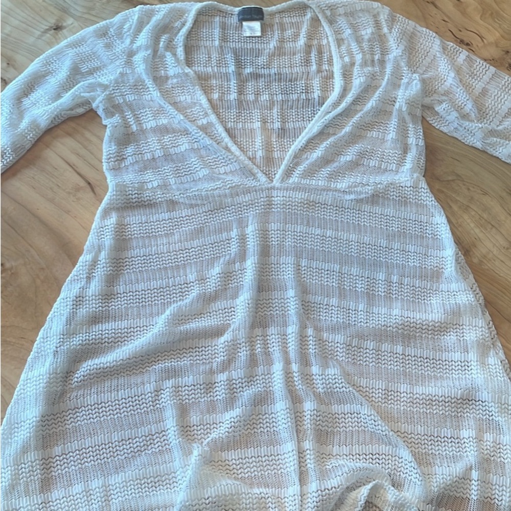 Jordan Taylor White Textured Swim Coverup